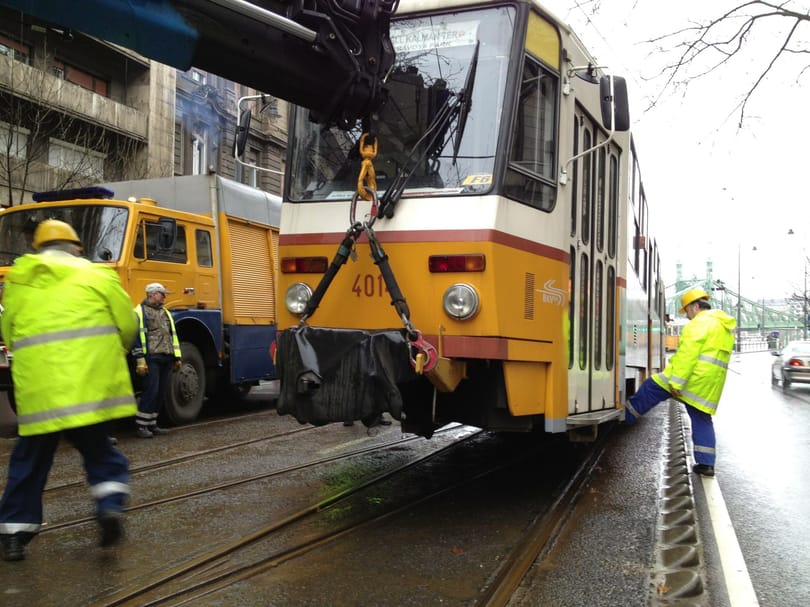 Kisiklott a 18-as villamos - fotó