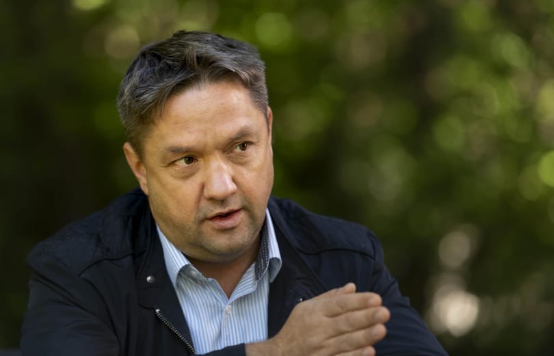 Algériába mehet nagykövetnek az SZFE modellváltását levezénylő, nyáron lemondott kancellár, Szarka Gábor