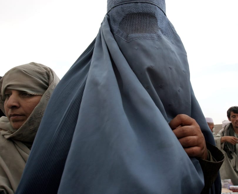Burka miatt 120 euróra büntetett a francia bíróság