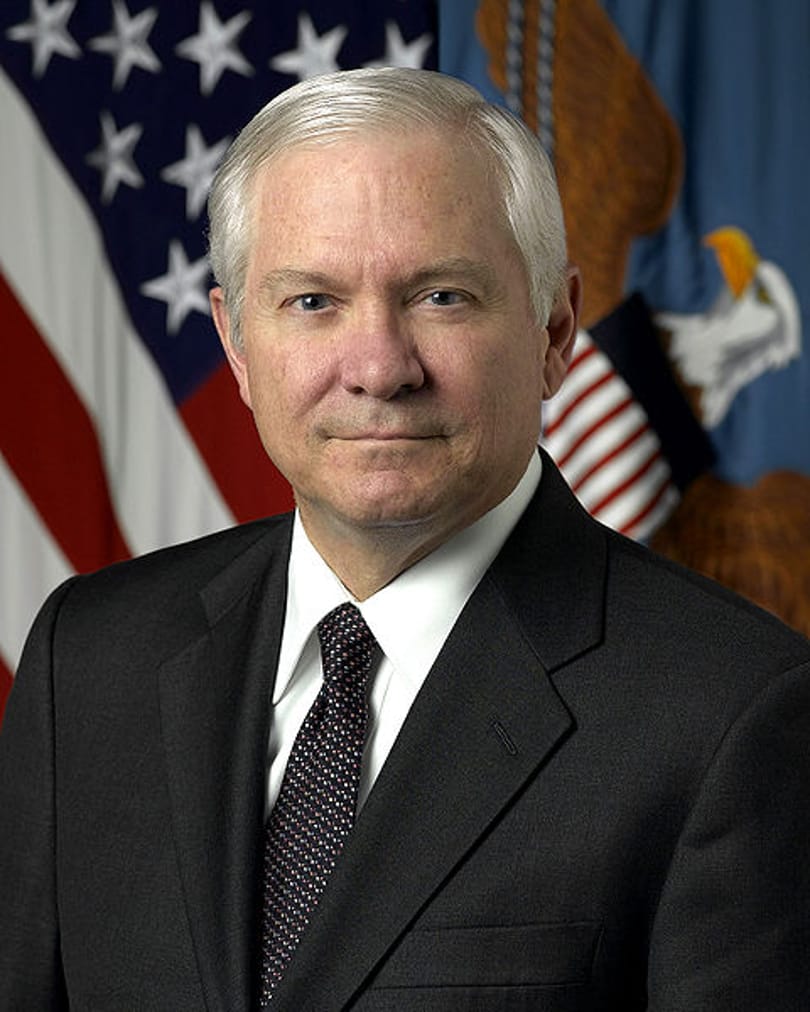 Gates: az USA fenntartja ázsiai katonai jelenlétét