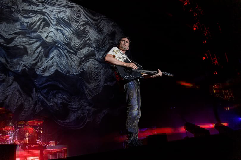 Az ukránoknak és az iráni nőknek ajánlotta az MTV-díját a Muse