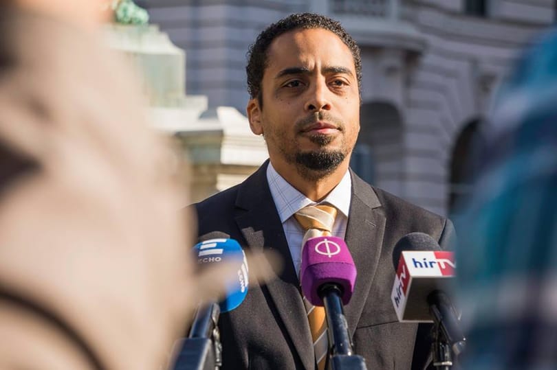A Párbeszédnek nem tetszik az aradi vértanúk emlékműve, újat akarnak