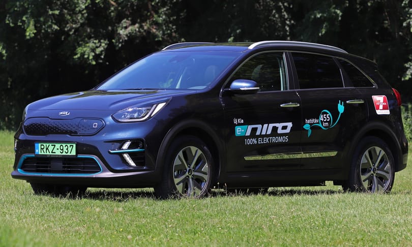 Új villanyautó hazánkban, itt az akár 615 kilométeres hatótávú Kia e-Niro