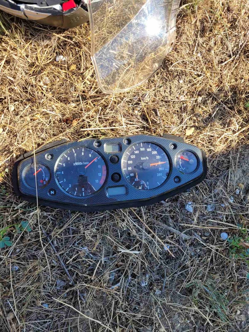Halálos baleset Érdnél: teljesen kiégett a motor az ütközés után