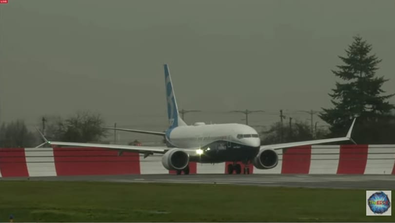 Videó: Elhagyta a földet a Boeing legújabb büszkesége