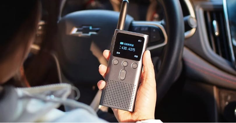 Néha jobban jöhet, mint a mobil: új walkie-talkie-t dobott piacra a Xiaomi, nem is akármilyent