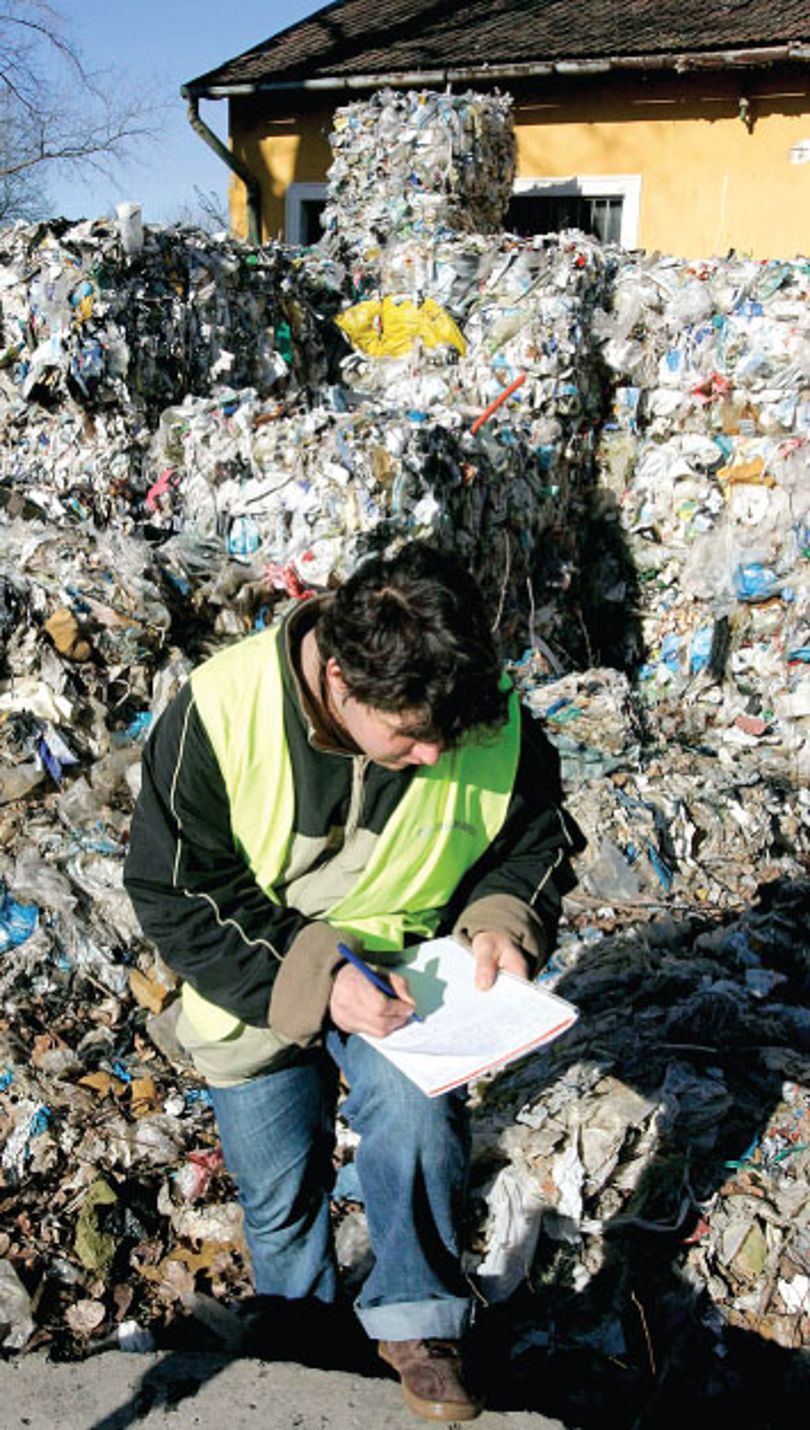 Az állam a multikat minősítési rendszerrel szűrné ki