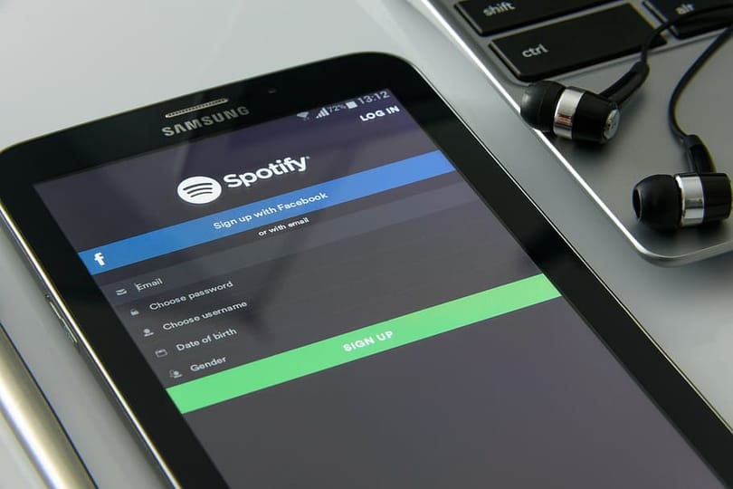 Egy bennfentes kikotyogta: különleges hirdetések jöhetnek a Spotifyra