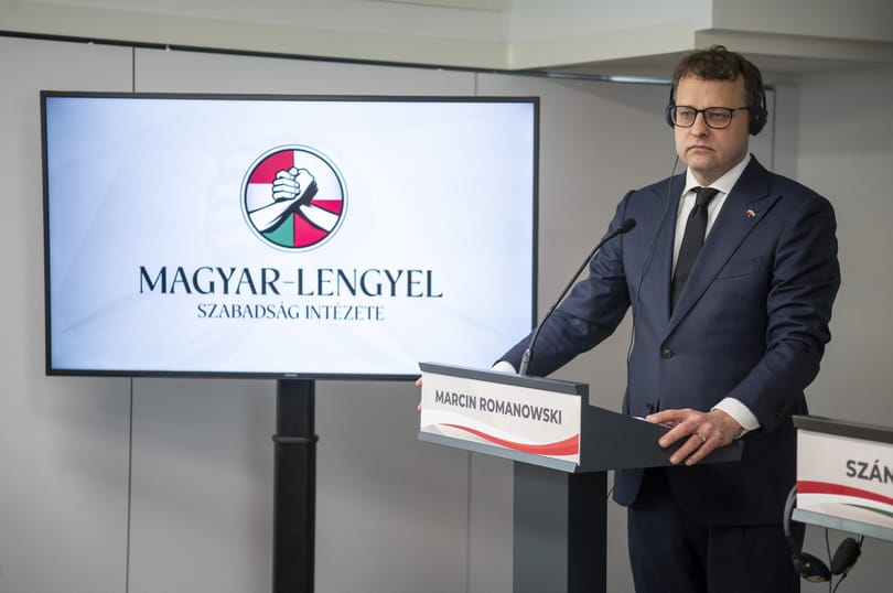 „A Lengyel Köztársasággal szembeni ellenséges cselekedet” miatt rendelték haza a budapesti lengyel nagykövetet, de megbízatása nem ezért szűnt meg végleg