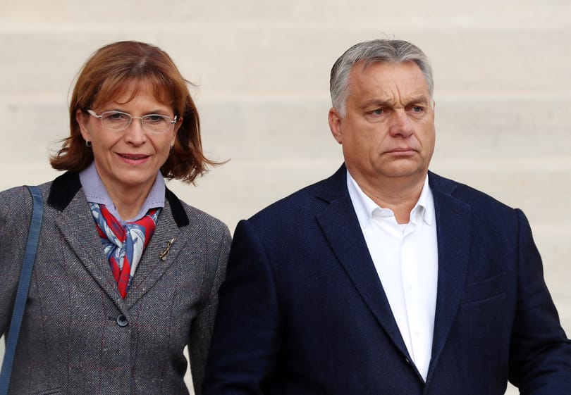 Orbán Viktor és Lévai Anikó egy Brüsszelbe tartó fapados járaton bukkant fel