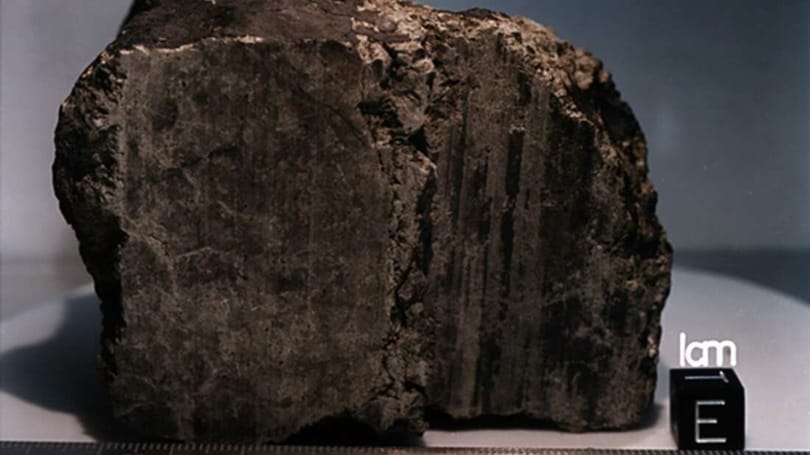 Nem az ősi élet nyomait tartalmazza a 4 milliárd éves marsi meteorit