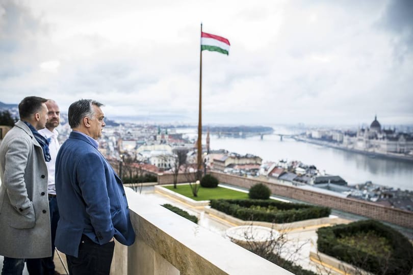 Orbán költözésétől a Fidesz felfüggesztéséig – 2019 hazai krónikája / 1. 