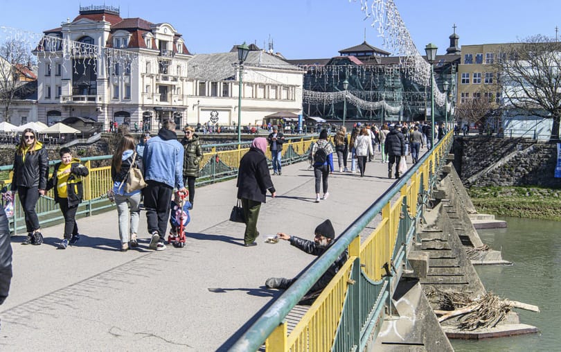 Két tűz közé szorította a kárpátaljai magyarokat az orbáni politika
