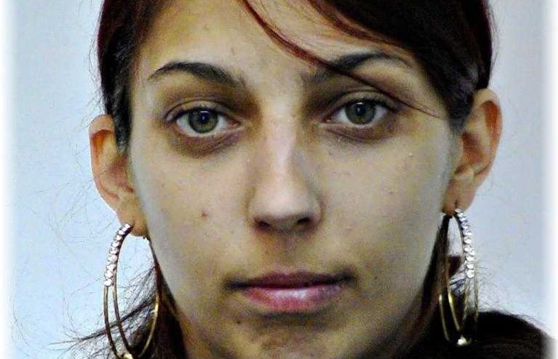Fotó: Megszökött egy nő a házi őrizetből, keresi a rendőrség