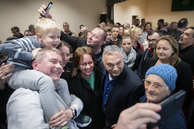 Farkas Zoltán: Orbán Viktor a jogász szerepében