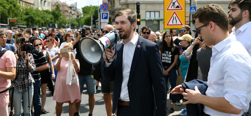 Pártélet: karosszékből nézheti a Fidesz, hogyan keresi önmagát az ellenzék 