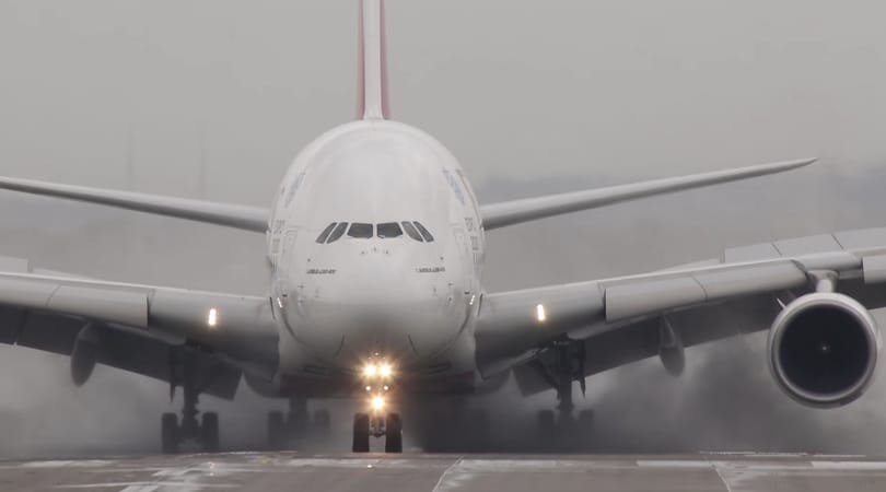 Nézze meg az év legdurvább landolásait – videó