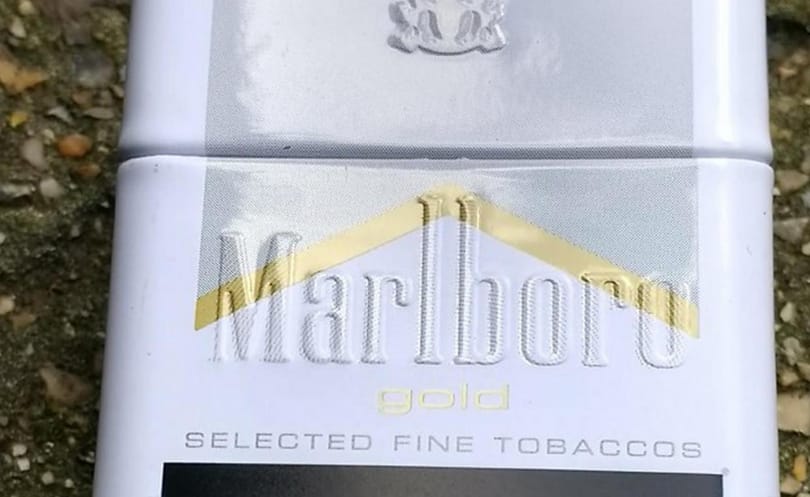 Botrányos trükkel játssza ki a cigiszabályt a Marlboro