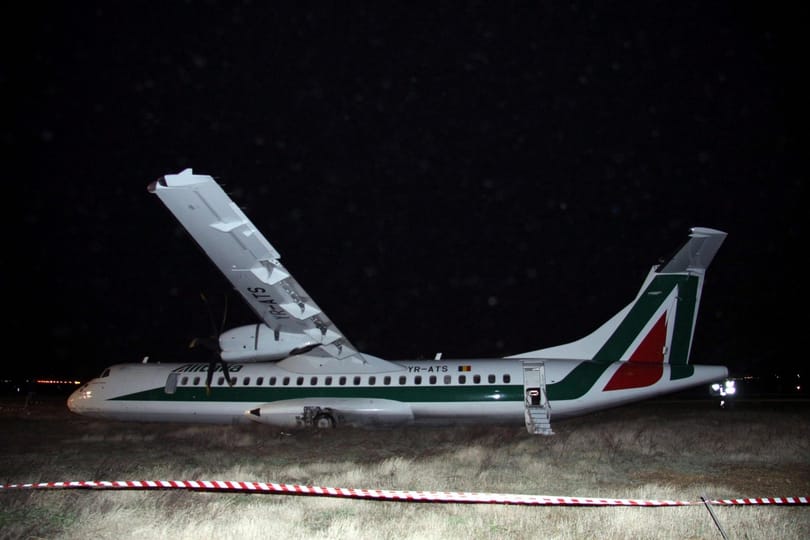 Eltüntették az Alitalia logót a balesetes repülőről