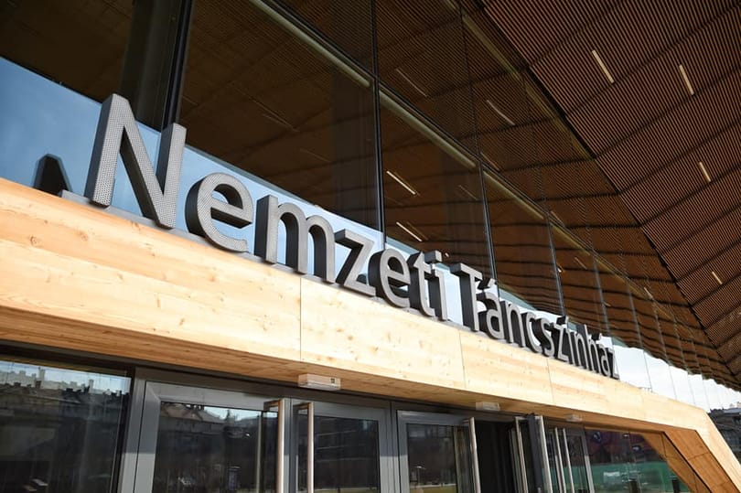 Óriási bérleti díj, kirúgások: áldás helyett átok a Nemzeti Táncszínház új épülete