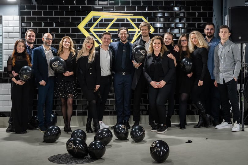 Egy hónap alatt befuccsolt Shane Tusup luxus autómosója Törökbálinton