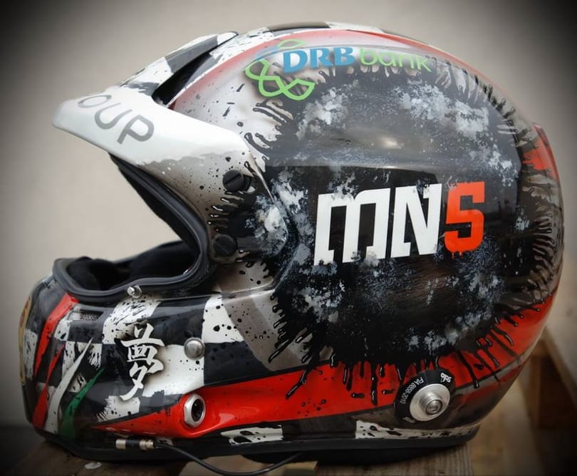 Ilyen lett Michelisz Norbi idei sisakfestése – fotók