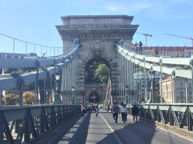 Íme, ezt a számot választották Budapest dalának