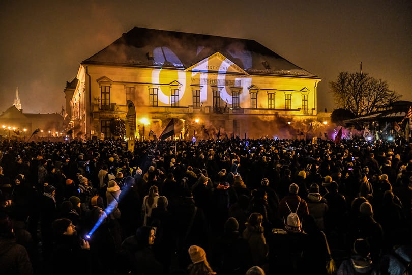 Tüntetést szerveznek az ellenzéki pártok a Budai Várba vasárnapra