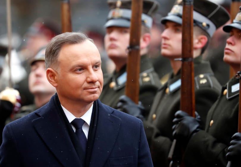 Lengyelország kész harci repülőket küldeni Ukrajnának