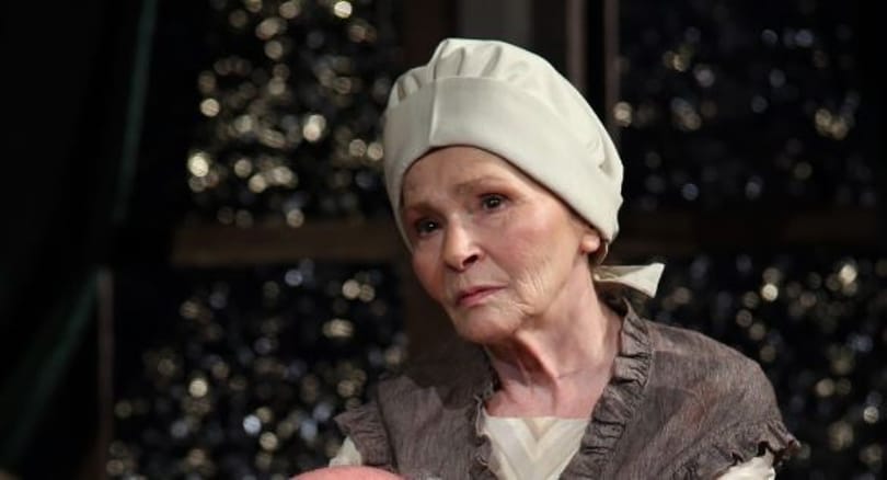 Meghalt Dobos Ildikó