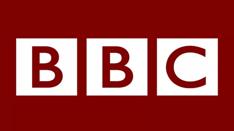 Bocsánatot kért a BBC egy rasszista beszólás miatt – de már későn
