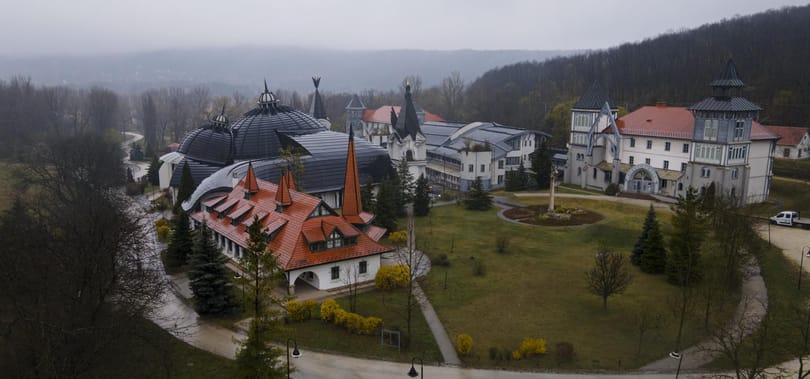 Szigorítottak, már a Pázmányon is kötelező az arcmaszk