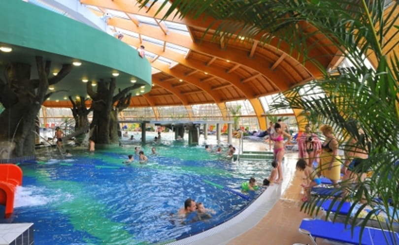 Átadták az Aqua-Palace élményfürdőt