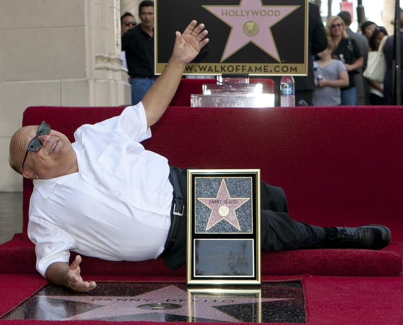 Diósjenőn forgatott Danny DeVito