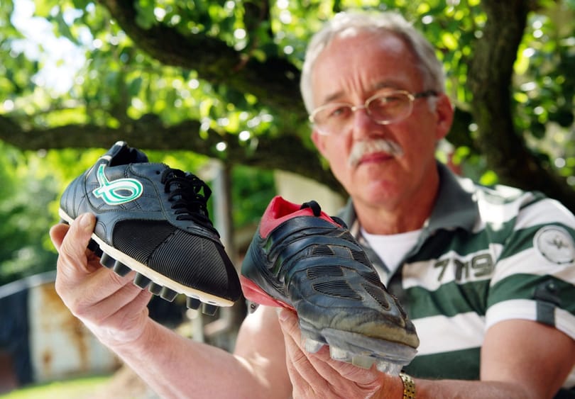 Az Adidas tovább árulja a magyar feltalálótól lopott cipőt