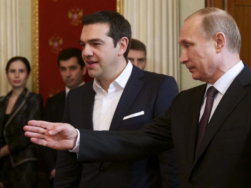  Putyin lesben áll a görög csőd után