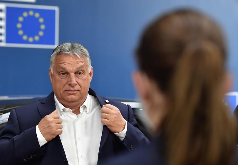 Mindenki rosszul jár az EU-ban azzal, amit Orbánék csinálnak – de a térkövek maradnak