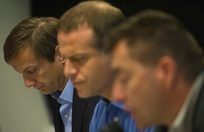 Jobbra tolnák Bajnait az MSZP-től a támogatói