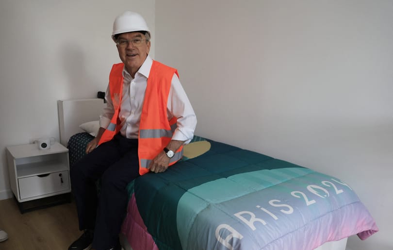 Kartonpapírból készültek az olimpikonok ágyai, de akár ugrálni is lehet rajtuk