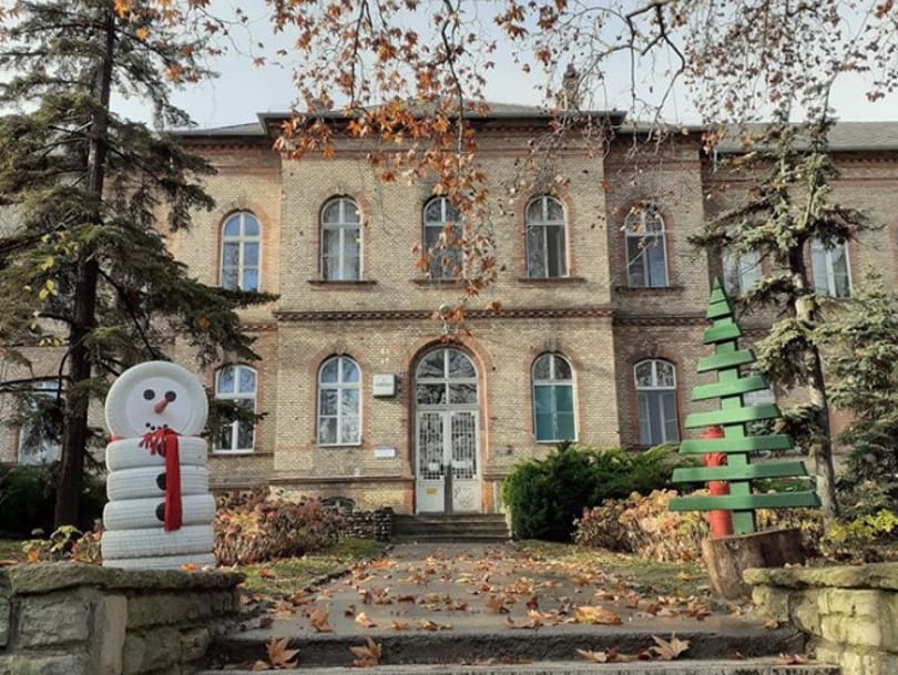 Kiürítik és fertőtlenítik a János Kórház vesztegzár alá vont épületét