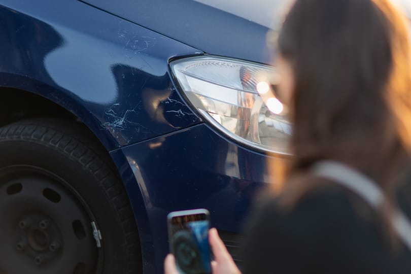 Koccant az autójával? Így lesz kevesebb fejfájás az ügyintézés