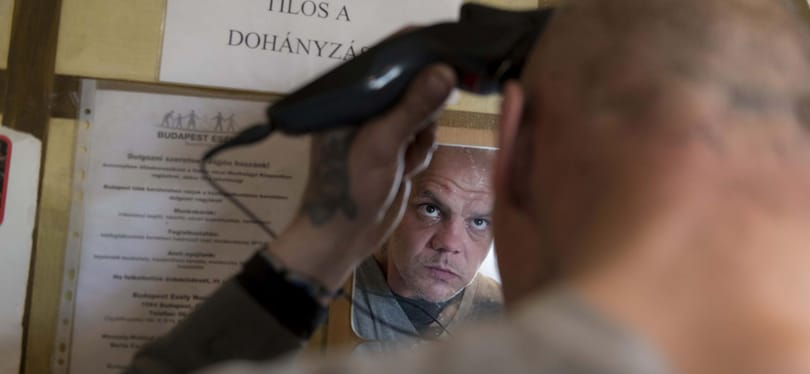 Amit most tesznek a hajléktalanokkal, az még mélyebbre lökheti őket