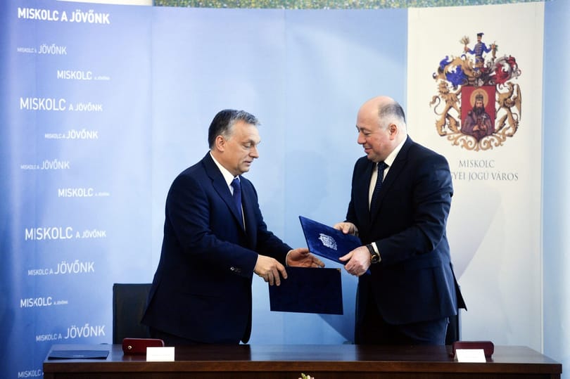 Miskolc polgármestere megakadályozta, hogy a város nevét viselje a helyi melegegyesület