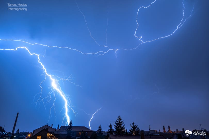 Hatalmas károkat okoztak a nyári viharok