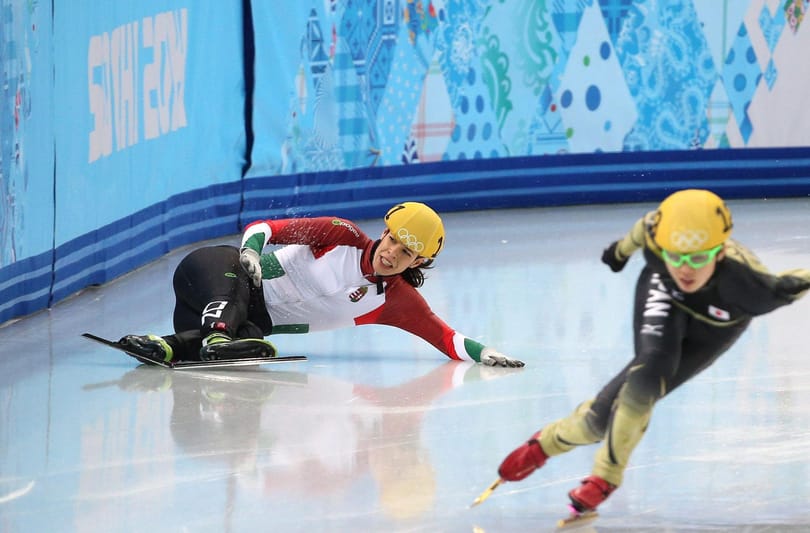 Fotó Szocsiból: a pillanat, amikor egy magyar olimpikon elbukik