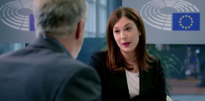 Jon Stewart nem érti, hogy lehet hatalmon Orbán Viktor 40 százalékos élelmiszer-infláció mellett