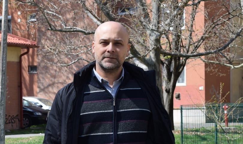 Momentumos javaslatra felmentették Szolnok DK-s alpolgármesterét