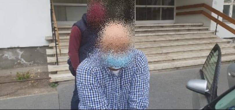 Két tucat körözést adtak ki a toplistás bűnöző ellen, akit Budapesten fogtak el