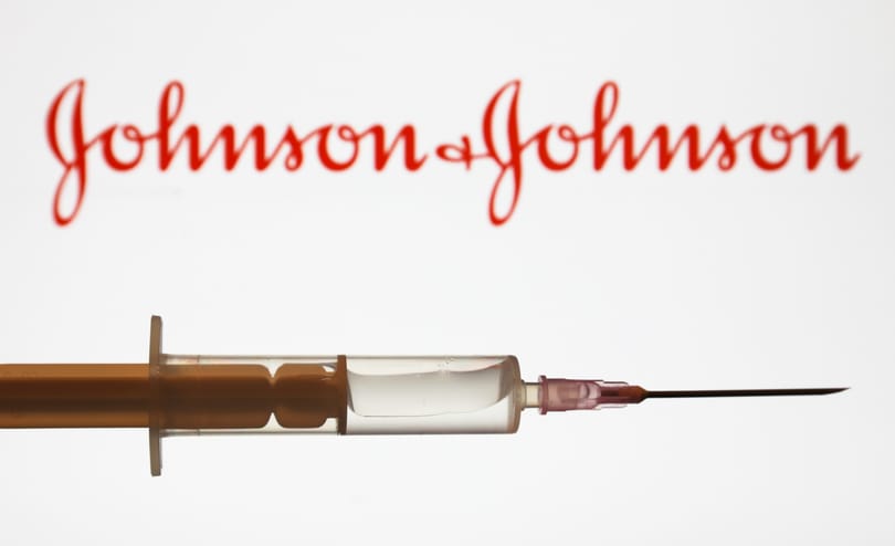 Felfüggesztették a Johnson & Johnson vakcinájának a tesztelését