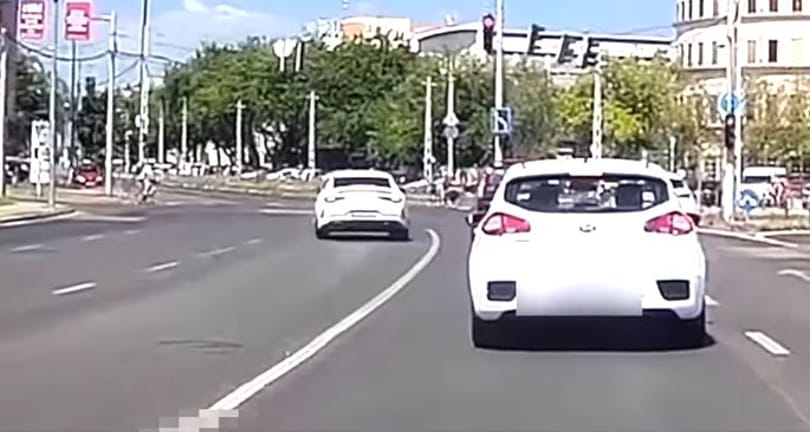Manapság már nincs büntetőfékezés nélkül rendőrségi videóösszeállítás